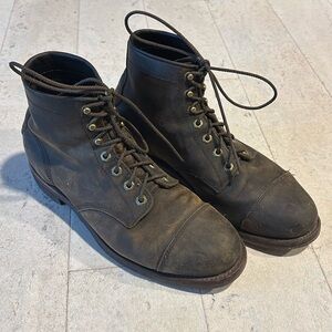 Ll bean engineer boots, made by Chippewa size 10.5